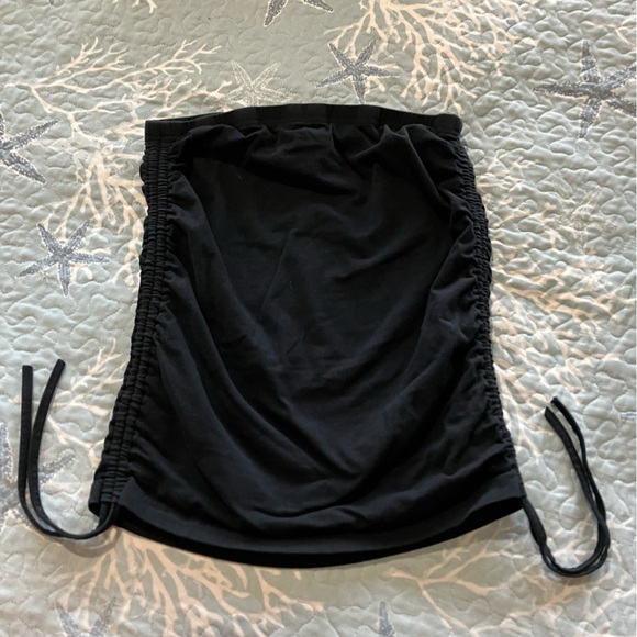 SHEIN Dresses & Skirts - Shein woman size medium US 6 mini gathered at side skirt